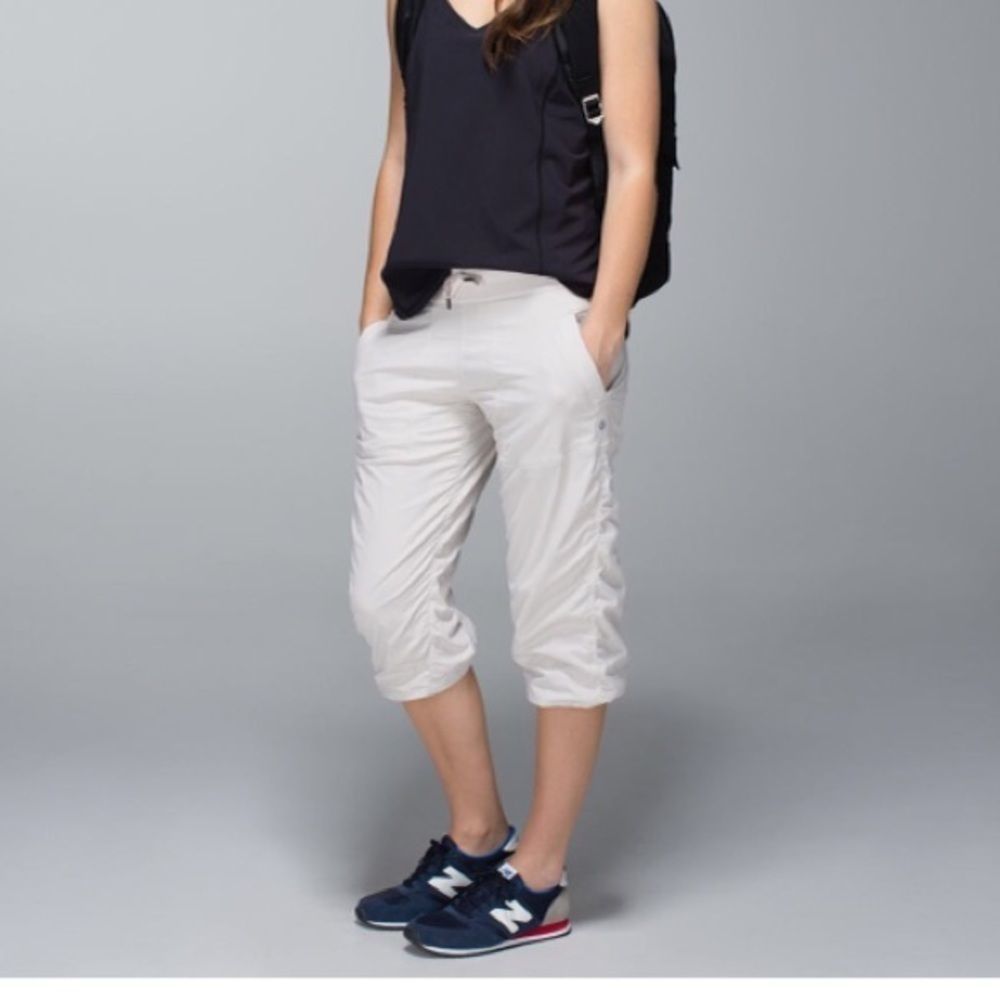 Lululemon Studio Crop *Liner